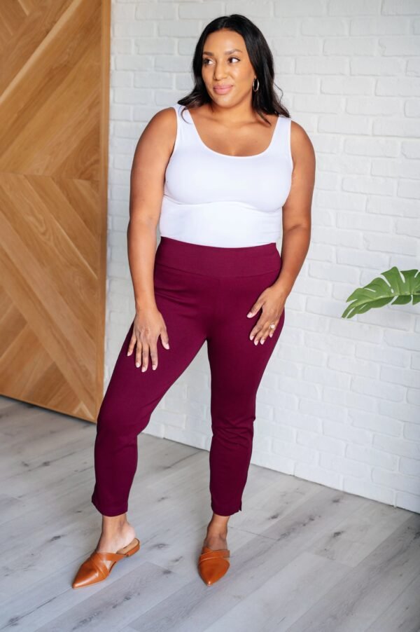 Magic Ankle Crop Skinny Pants in Wine Ave Shops