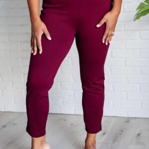 Magic Ankle Crop Skinny Pants in Wine Ave Shops