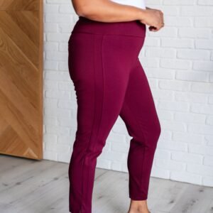 Magic Ankle Crop Skinny Pants in Wine Ave Shops